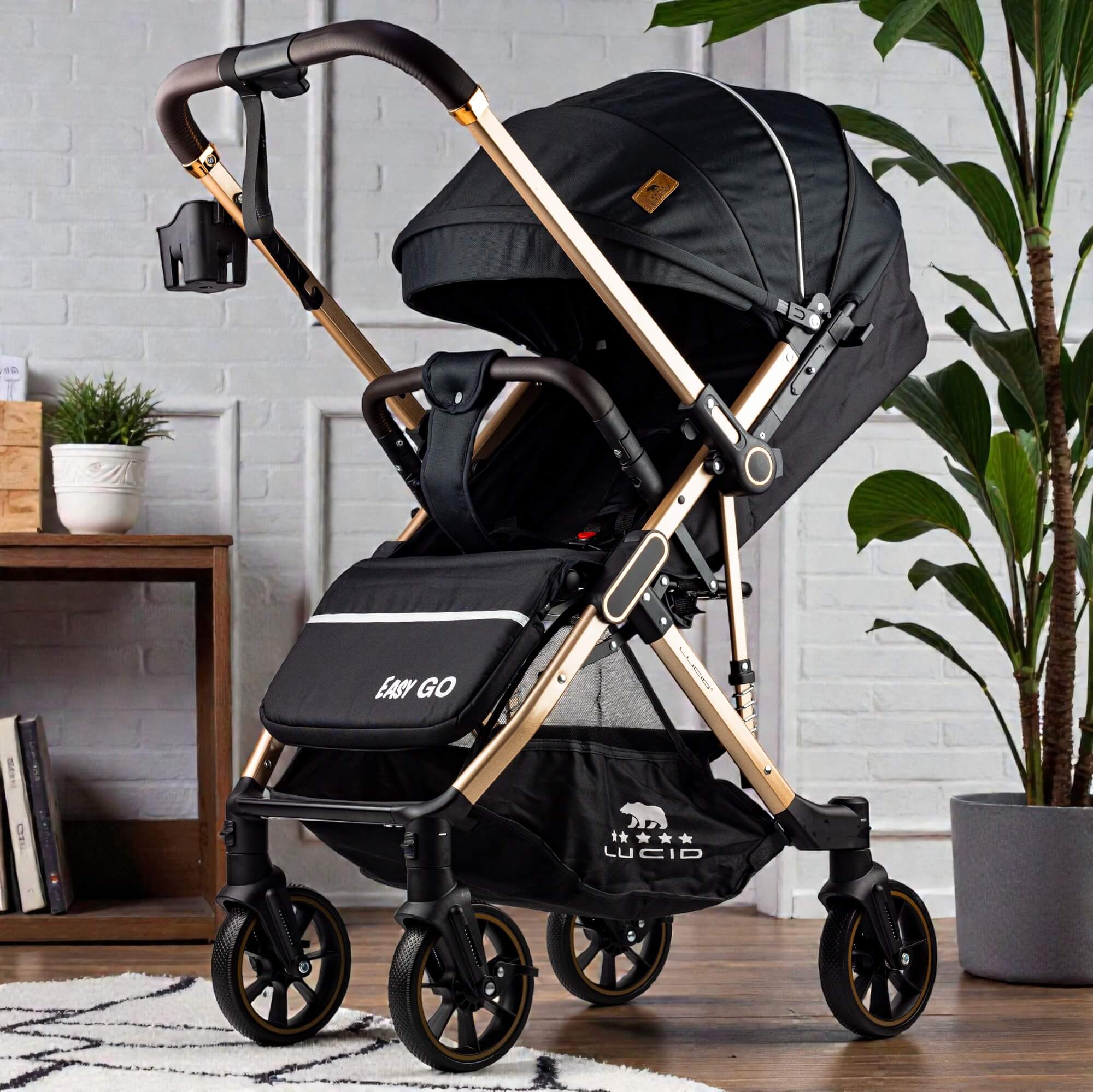 Easy Go – سترولر بيبى فاخره هاندل مزوده باربع عجلات متحركه360 درجه من لوسيد اسود موديل - Image 2